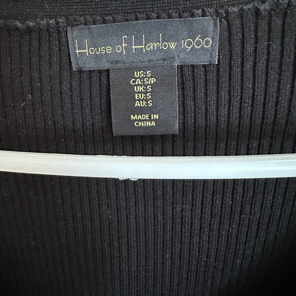 House of Harlow , small, black